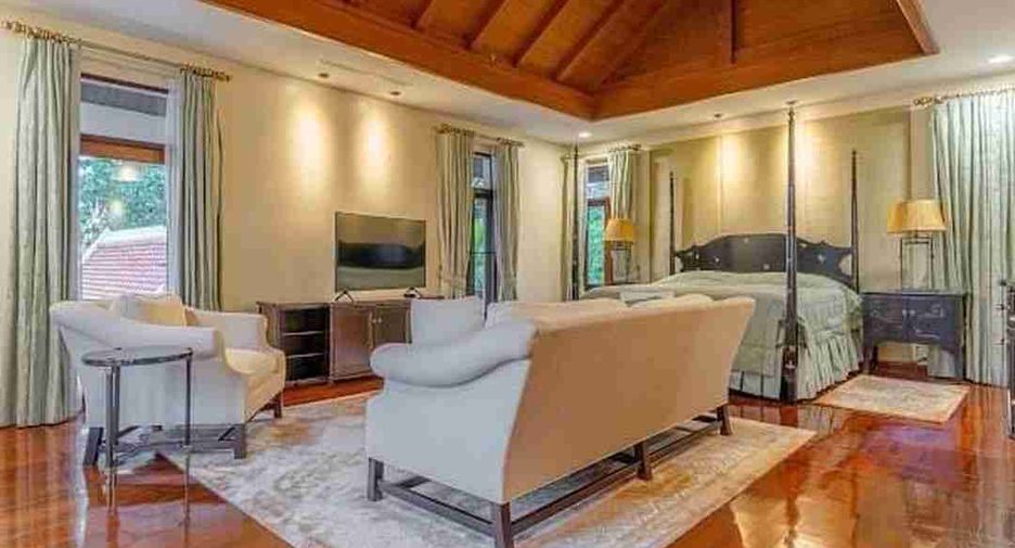 For rent 5 bedrooms villa in Sattahip, Chonburi