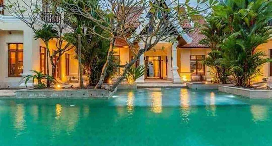 For rent 5 bedrooms villa in Sattahip, Chonburi