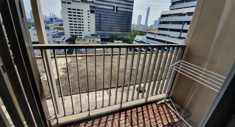 À vendre 1 chambre condo à Khlong San, Bangkok