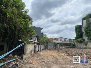 Grundstück zum Kauf in Watthana, Bangkok