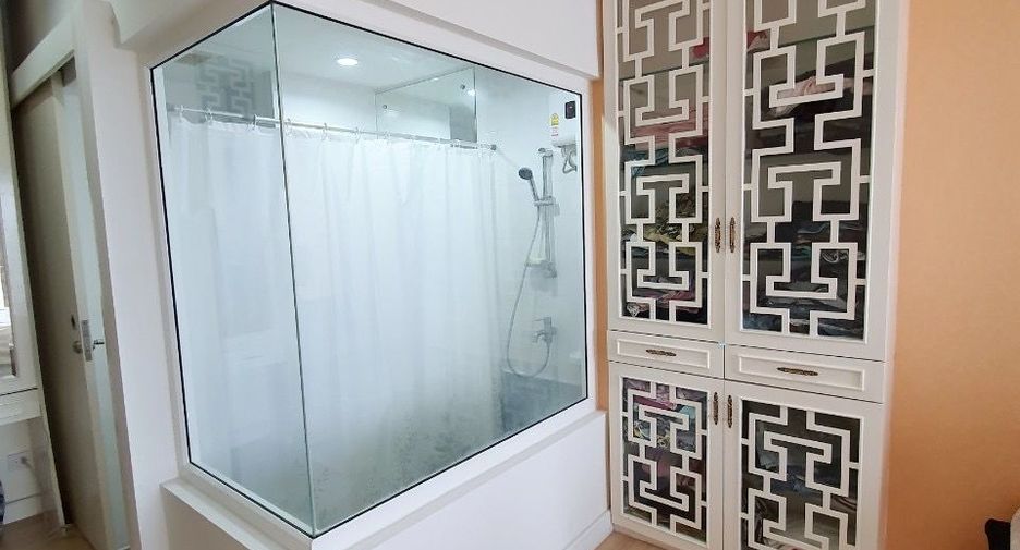 À vendre 1 chambre condo à Sathon, Bangkok