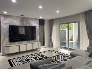 For rent 5 bed villa in Suan Luang, Bangkok