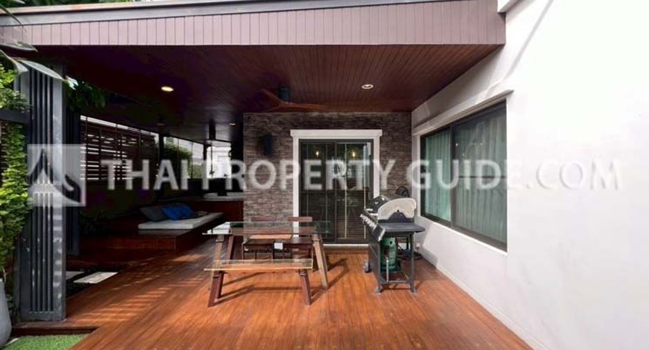 For rent 4 bedrooms house in Bang Phli, Samut Prakan