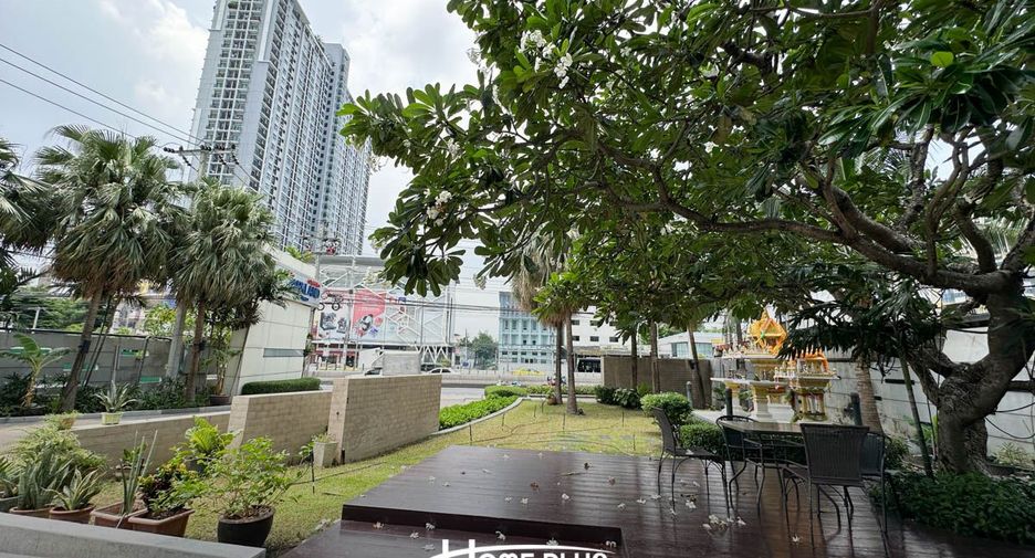 For sale 2 bedrooms condo in Thon Buri, Bangkok