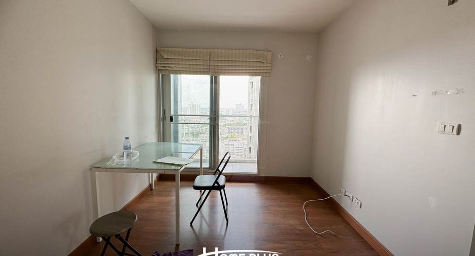 For sale 2 bedrooms condo in Thon Buri, Bangkok