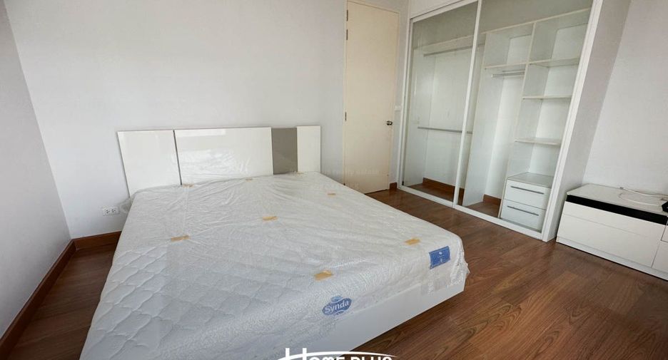 For sale 2 bedrooms condo in Thon Buri, Bangkok