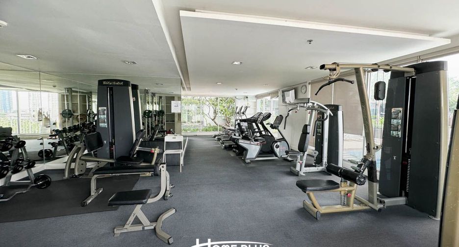 For sale 2 bedrooms condo in Thon Buri, Bangkok