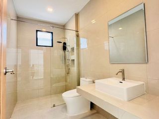 For sale 5 bed villa in Bang Lamung, Chonburi