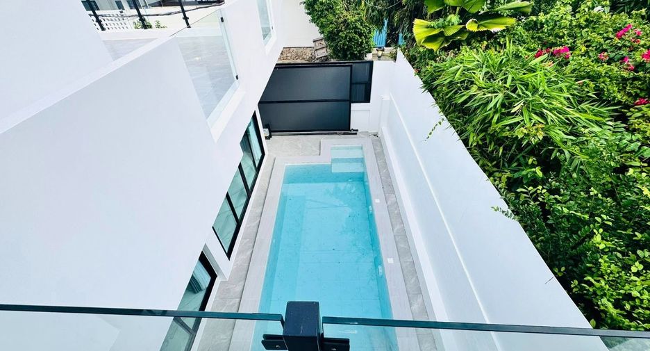 Villa zum Kauf mit 5 Zimmer in Bang Lamung, Chonburi