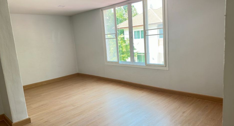 Casa en venta de 4 habitaciones en Min Buri, Bangkok