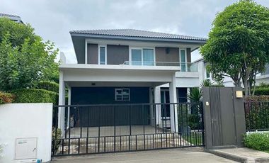 Haus zur Miete mit 3 Zimmer in Prawet, Bangkok