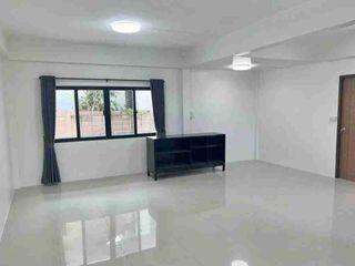 For sale 4 bed house in Pak Kret, Nonthaburi