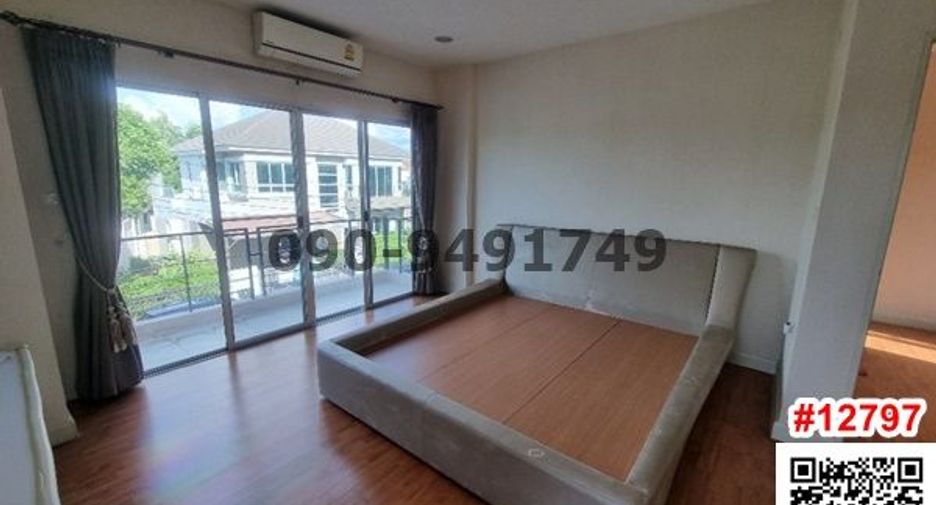 For rent 3 bedrooms condo in Pak Kret, Nonthaburi