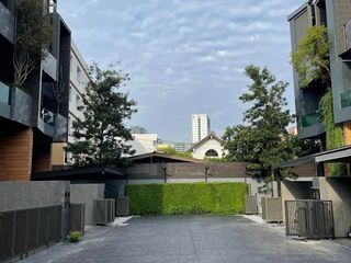Haus zur Miete und zum Kauf mit 3 Zimmer in Chatuchak, Bangkok