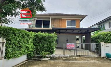 For sale 3 bedrooms house in Khlong Sam Wa, Bangkok