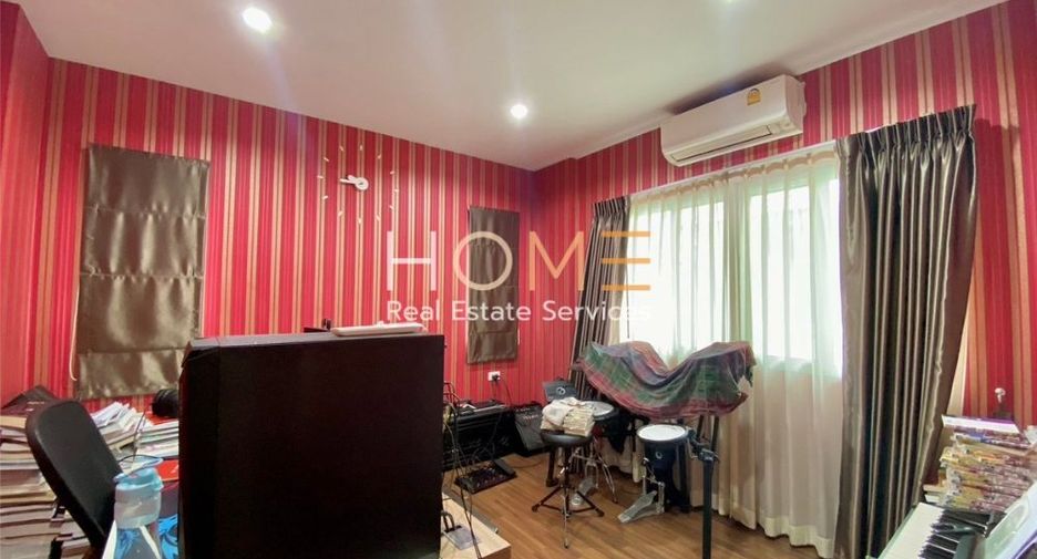 For sale 3 bedrooms house in Mueang Nonthaburi, Nonthaburi