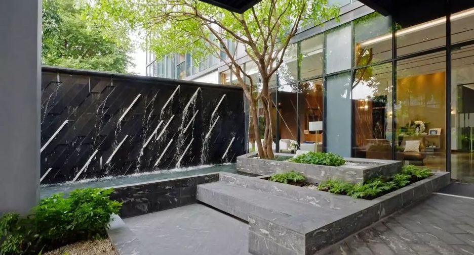Condo en venta de 1 habitaciones en Khlong Toei, Bangkok