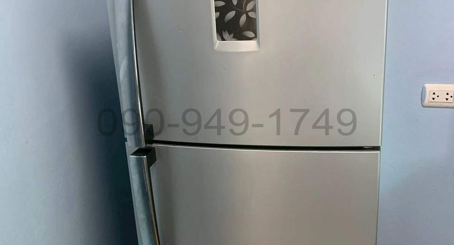 For rent 3 bedrooms townhouse in Bueng Kum, Bangkok