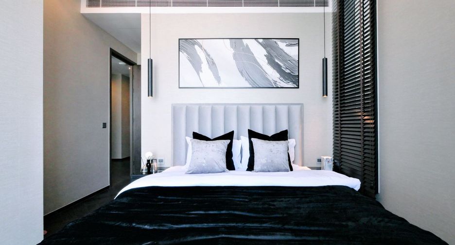 For rent 3 bed condo in Khlong Toei, Bangkok