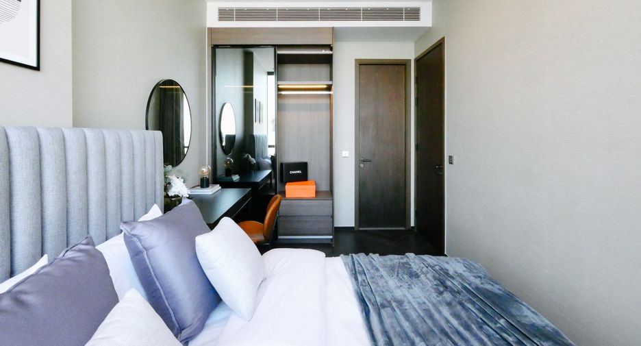 For rent 3 bed condo in Khlong Toei, Bangkok