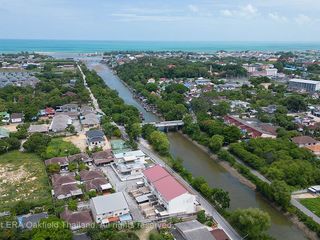 For sale 2 bed retail Space in Mueang Rayong, Rayong