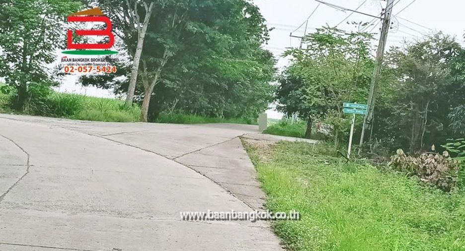 Terreno en venta en Ko Chan, Chonburi