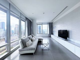 À vendre 2 chambres condo à Pathum Wan, Bangkok