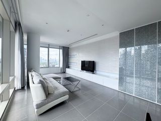 À vendre 2 chambres condo à Pathum Wan, Bangkok