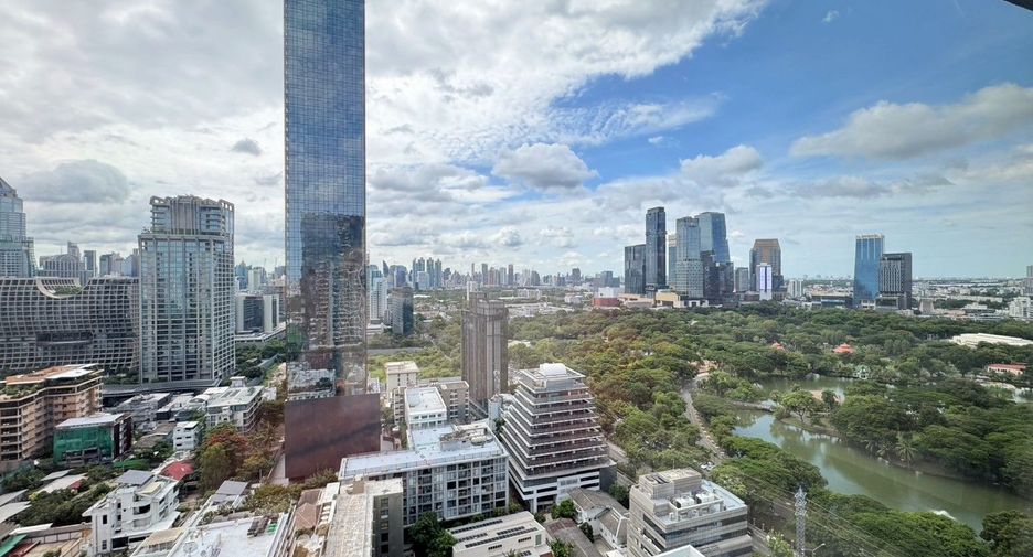 For sale 2 bedrooms condo in Pathum Wan, Bangkok