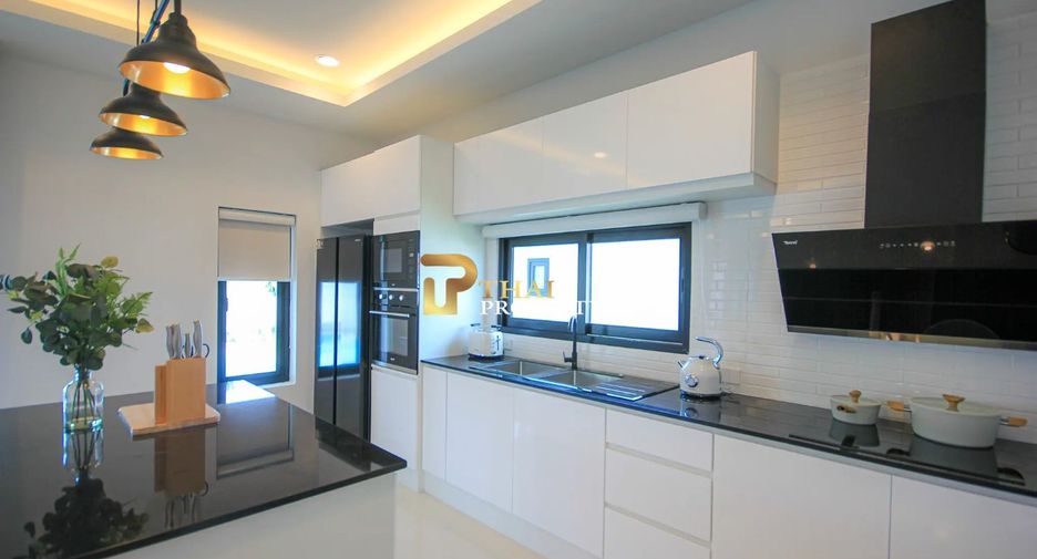 À vendre 3 chambres villa à Hua Hin, Prachuap Khiri Khan