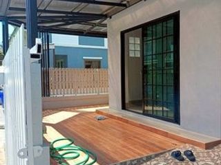 Продажа 3 спальни таунхаус в Bang Phli, Самутпракан
