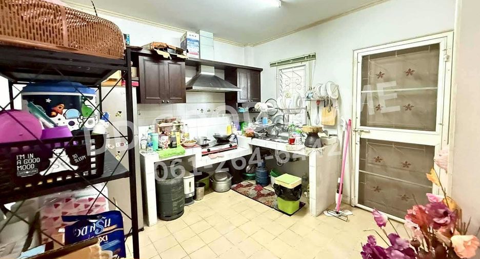 出售 4 卧室 独立屋 在 Lat Lum Kaeo, Pathum Thani
