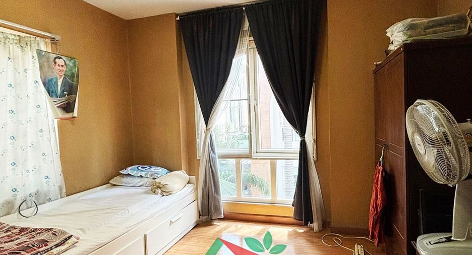For sale 5 bedrooms house in Lam Luk Ka, Pathum Thani