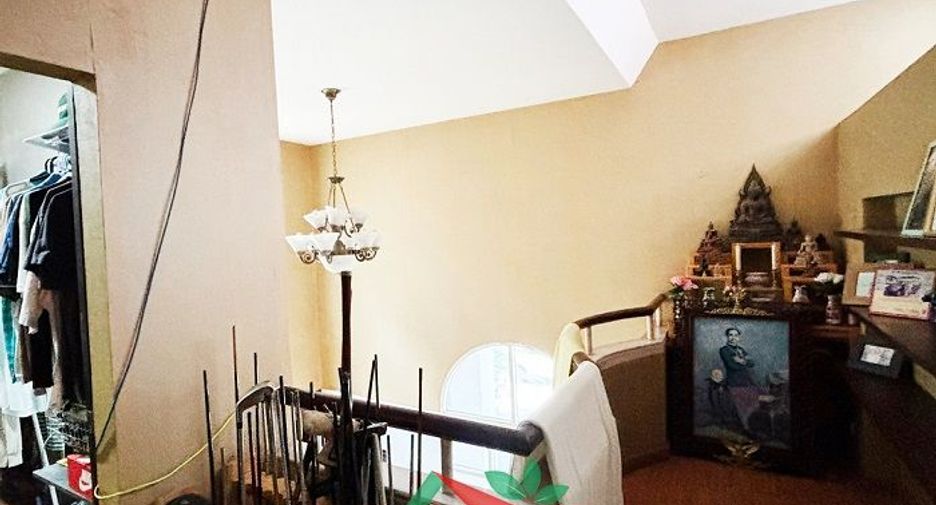 For sale 5 bedrooms house in Lam Luk Ka, Pathum Thani