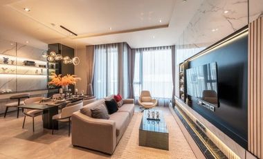 For sale 3 bedrooms condo in Khlong Toei, Bangkok
