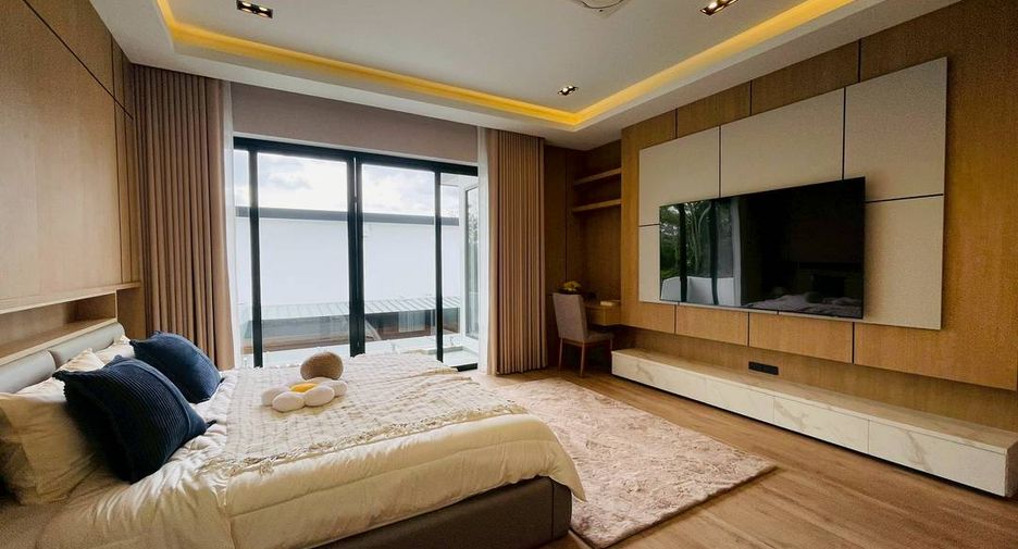 For sale 4 bedrooms villa in Mueang Chiang Mai, Chiang Mai