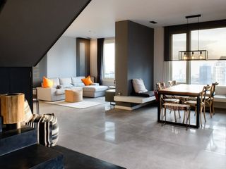 For rent and for sale 3 bed condo in Pathum Wan, Bangkok