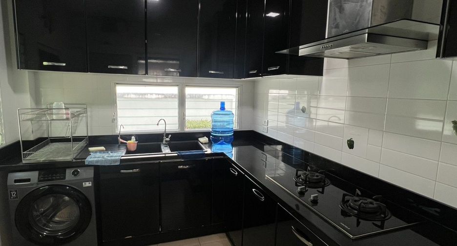For rent and for sale 3 bedrooms house in Mueang Chiang Mai, Chiang Mai