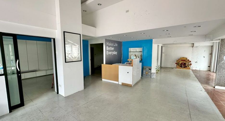 For sale retail Space in Si Racha, Chonburi