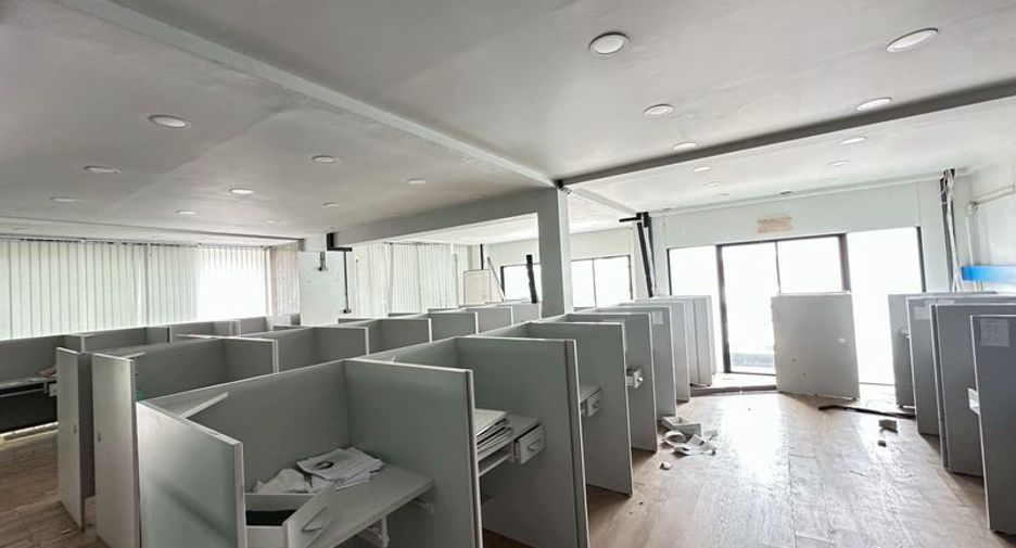 For sale retail Space in Si Racha, Chonburi