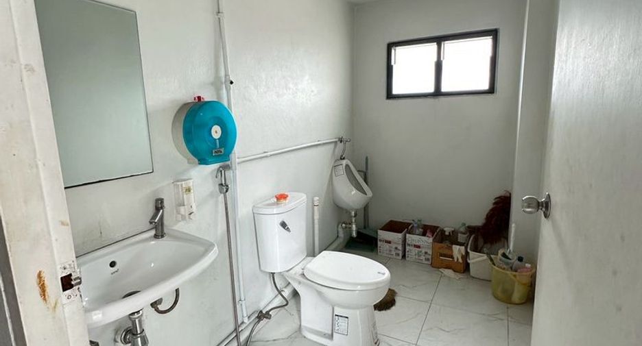 For sale retail Space in Si Racha, Chonburi