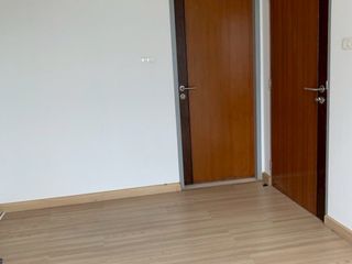 For sale 2 bedrooms condo in Phaya Thai, Bangkok
