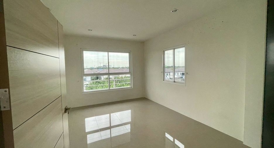For rent 4 bedrooms retail Space in Prawet, Bangkok