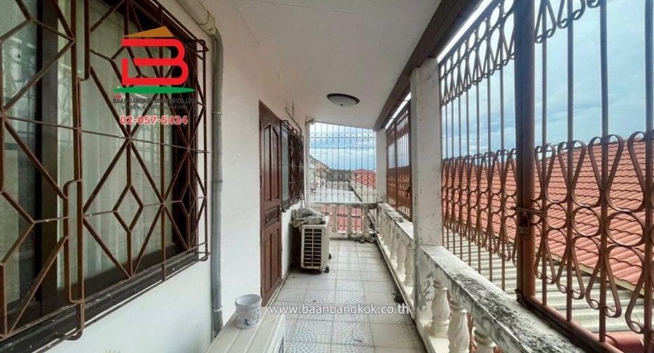 Продажа 3 спальни дом в Lam Luk Ka, Патумтани