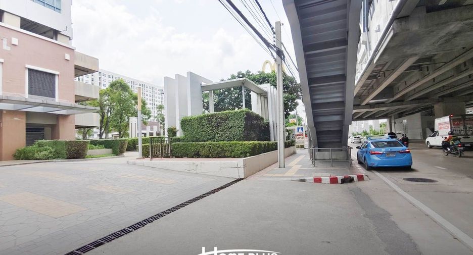 For sale 2 bedrooms condo in Bang Khen, Bangkok