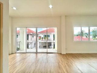 For sale 3 Beds house in Saraphi, Chiang Mai