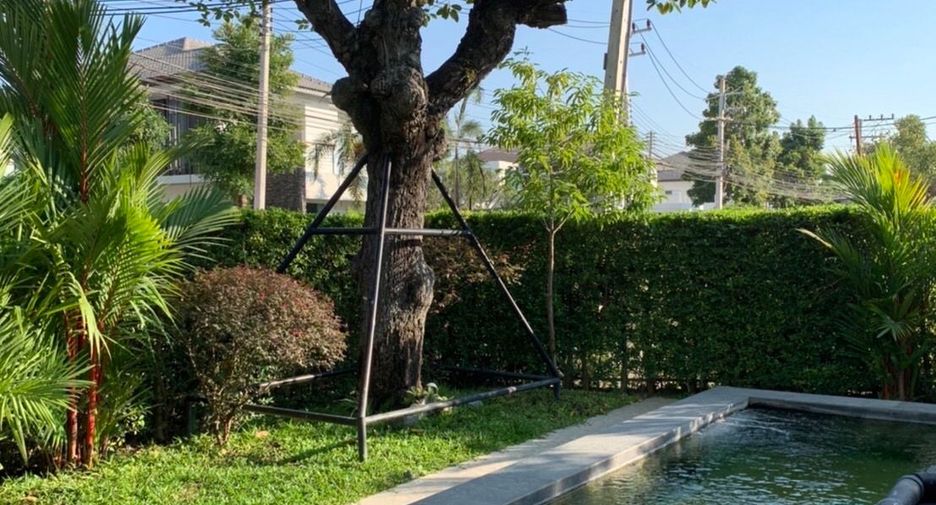 For sale 5 bedrooms house in Mueang Chiang Mai, Chiang Mai