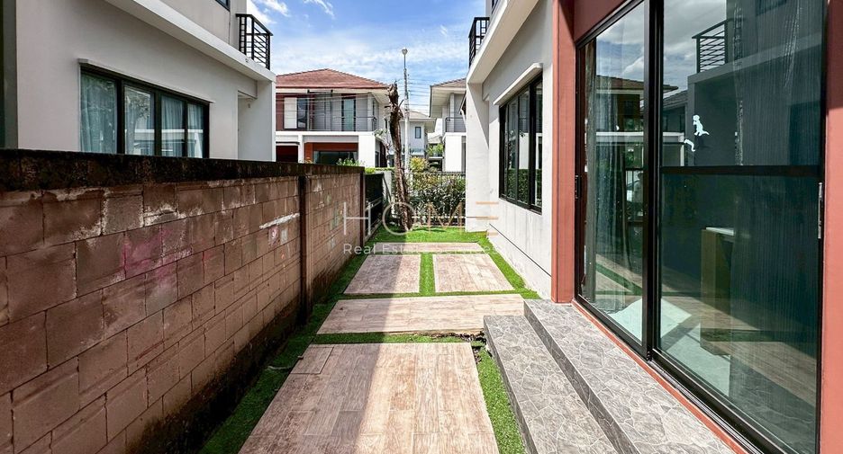 Haus zum Kauf mit 4 Zimmer in Bangkok Noi, Bangkok