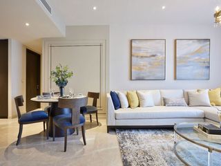 For sale 2 bed condo in Watthana, Bangkok