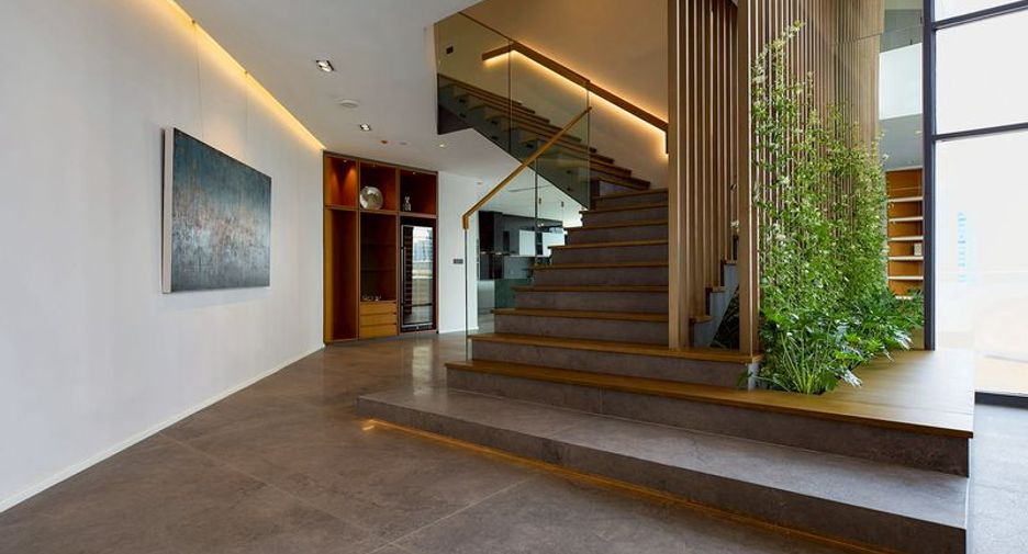ขาย 4 ห้องนอน คอนโด ใน วัฒนา, กรุงเทพฯ